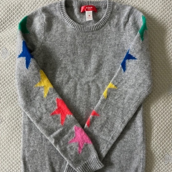 Aqua Girls Cashmere Crewneck long sleeve Sweater, Grey with Stars, Size S - Picture 1 of 4